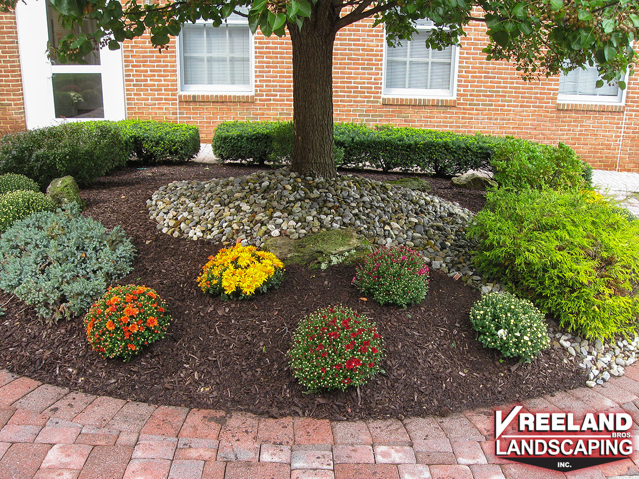 Oak Ridge, NJ, Seasonal Color plantings and fresh mulch install on a corporate campus maintained by Vreeland Brothers Landscaping 